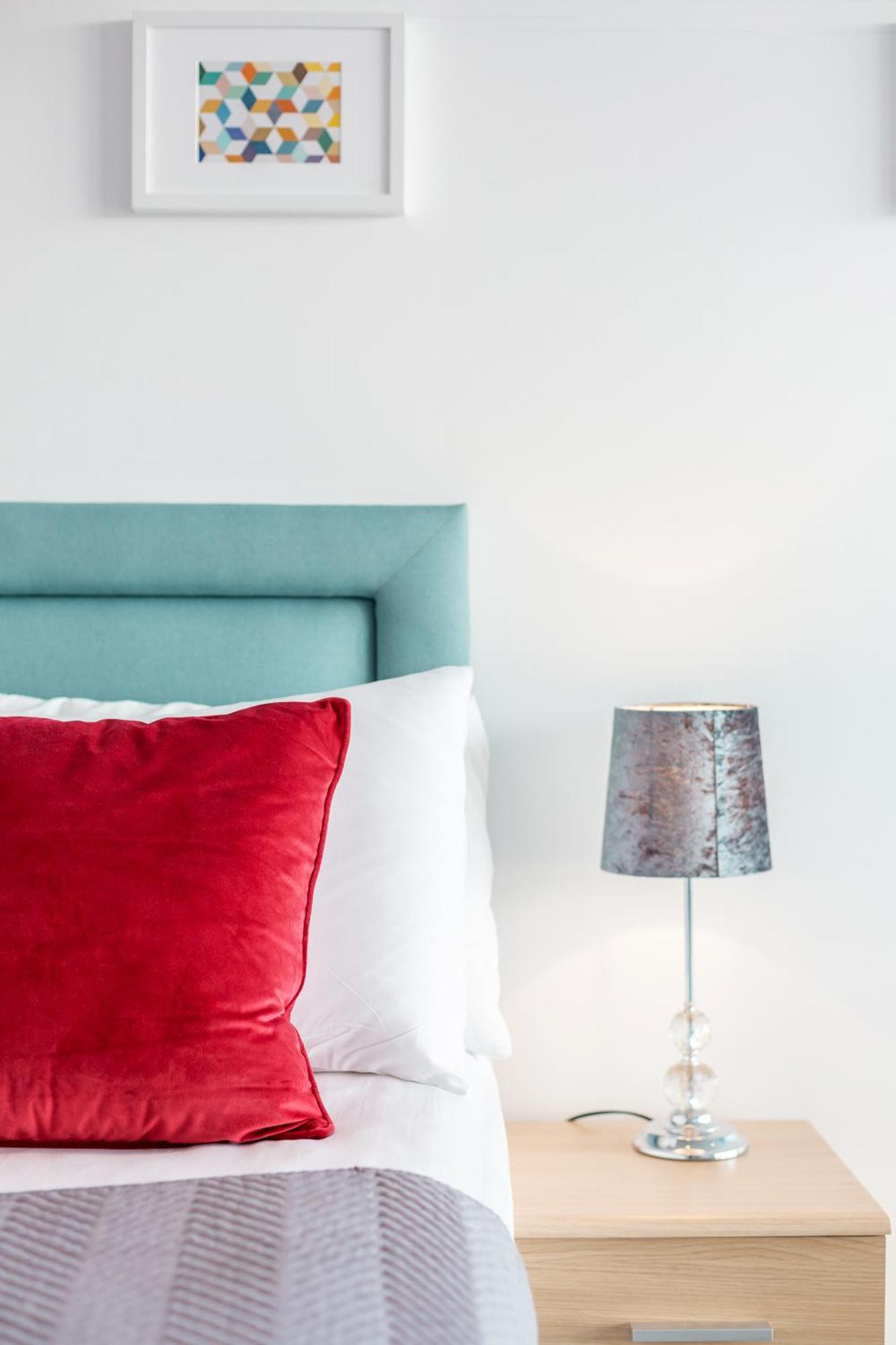 Premium Apartments By Excel Лондон Экстерьер фото