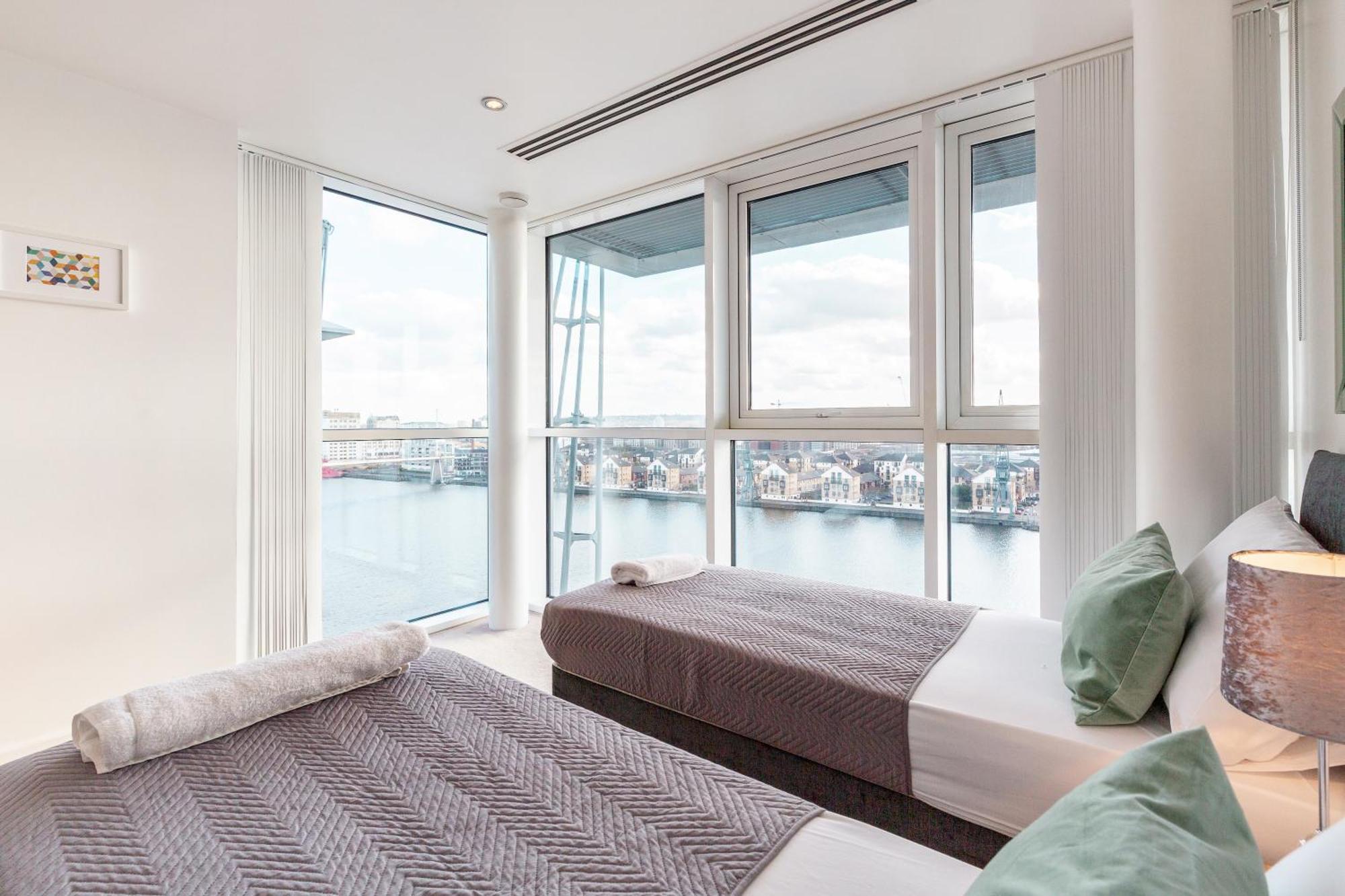 Premium Apartments By Excel Лондон Экстерьер фото