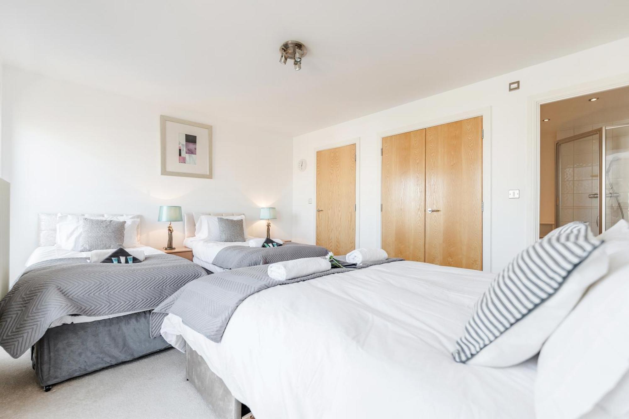 Premium Apartments By Excel Лондон Экстерьер фото