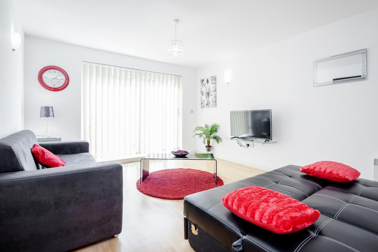 Premium Apartments By Excel Лондон Экстерьер фото
